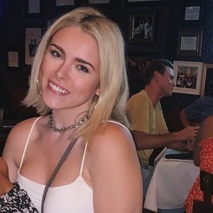 Meet your Posher, Avery